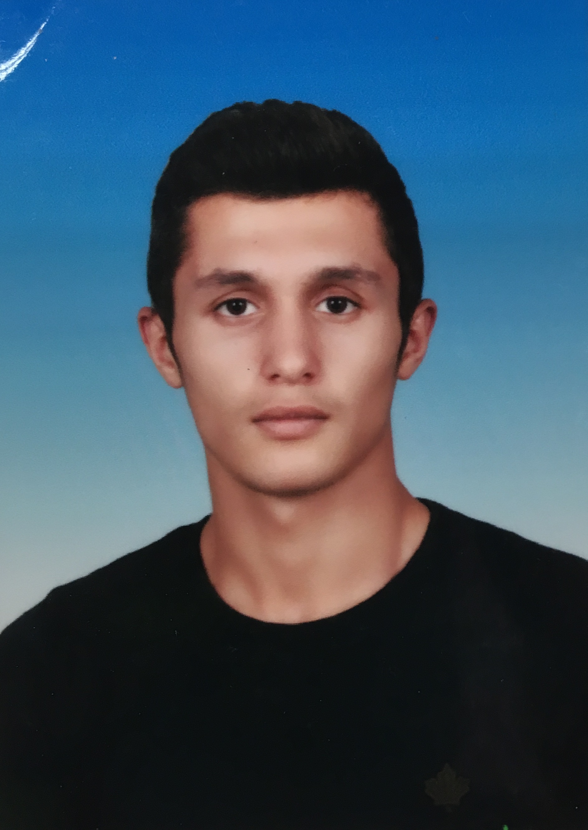 ALİ EKİNCİDİR