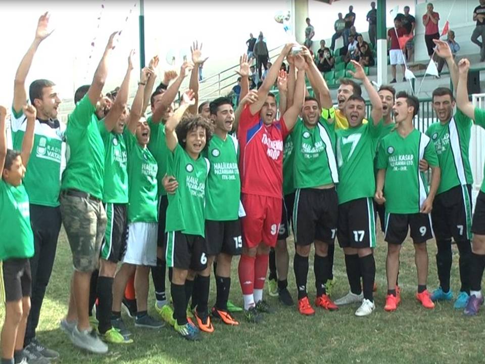 A2 2.Lig şampiyonu Türkmenköy Aydın Spor Kulübü
