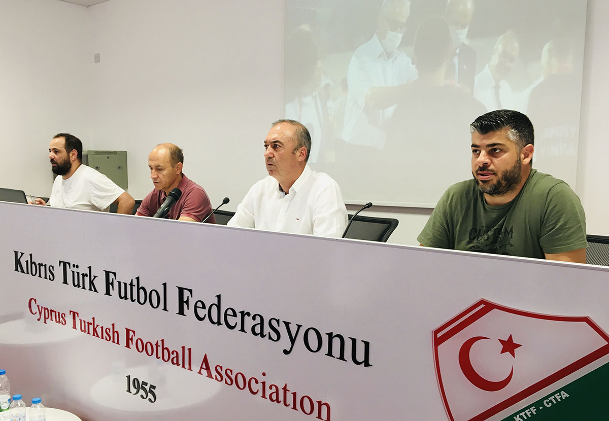 Sertoğlu yeni sezonla ilgili basın toplantısı gerçekleştirdi
