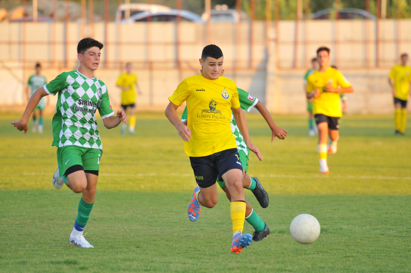 Digiturk Kıbrıs U14 Ligi'nde final yoluna kalan ekipler belli oldu